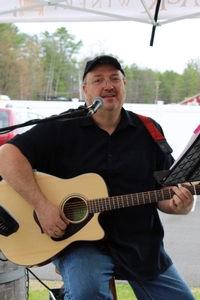 Timeless Tunes & Twangin' Strings with Dan Webster