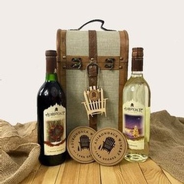 2 Bottle Wooden Wine Gift Box for wine enthusiasts 