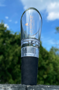 Logo Aerial Aerating Wine Pourer 1