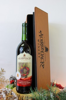 Leather Holiday Cabernet Sauvignon Gift Set 1