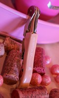 DP Logo Corkscrew Pink