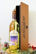 Leather Holiday Chardonnay Gift Set