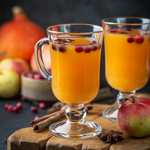 Hot Spiced Drunken Apple Cider