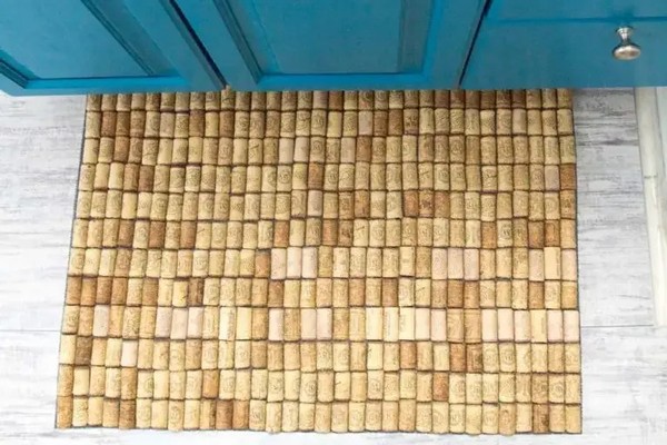 Wine cork bath mat