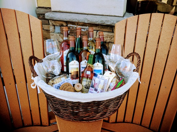 Donation Page Wine Basket Image