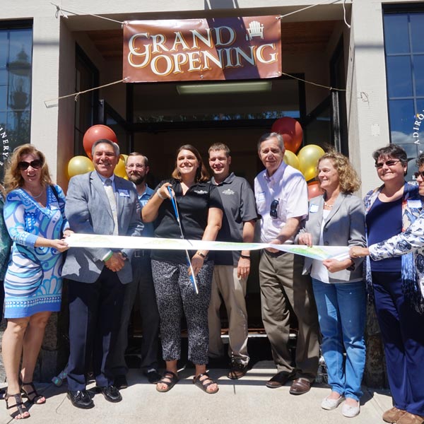 Adirondack Winery Opens Bolton Landing Tasting Room